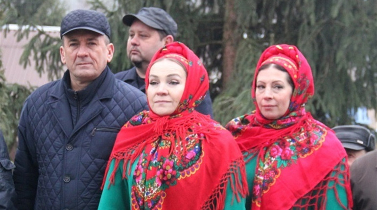 На свято гумору у Хомутинці приїхали гумористи з п’яти областей України