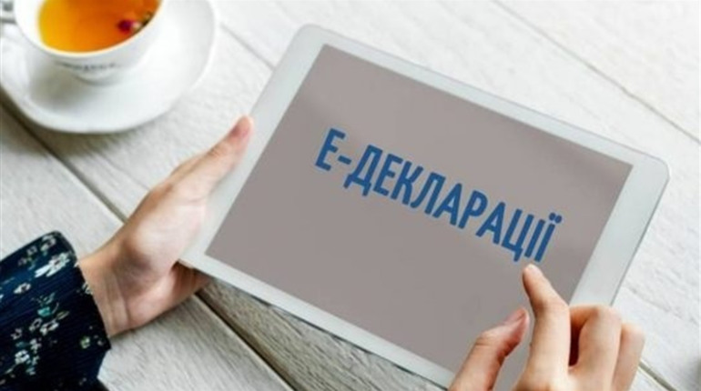 Топ-10 публікацій для декларантів. Розповідаємо, де знайти інформацію чиновникам і депутатам