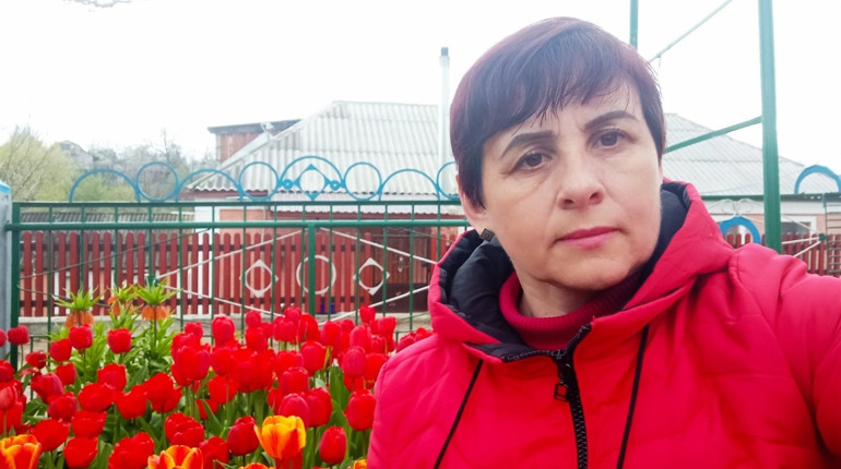 Я відмовилася від штучних квітів у поминальні дні. Приєднуйтесь!