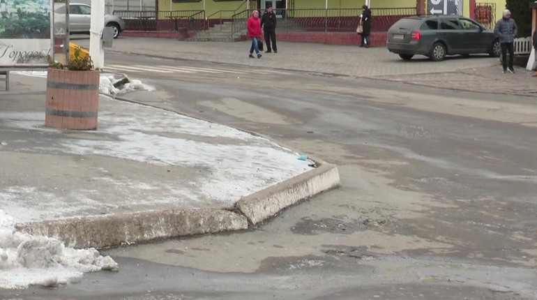У Городку на одній із центральних доріг перекриють рух автотранспорту