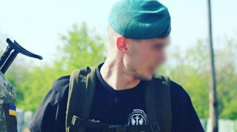 Хто знає, як це - стояти на смерть. Боєць з Мирного про фронтову роботу і військові будні
