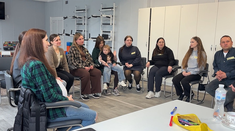 У жіночій консультації Жовтих Вод провели арттерапію для вагітних