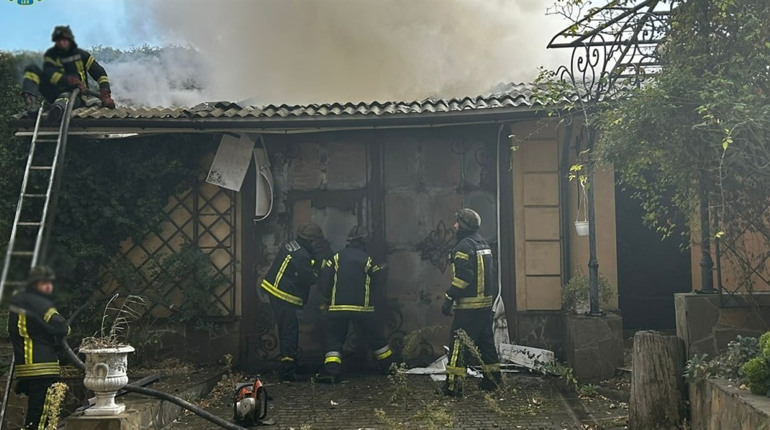 Ворог зранку 22 вересня вгатив по Херсону: 1 людина загинула, 2 — поранені