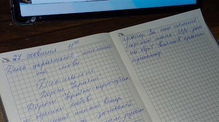 Херсонці писали диктант національної єдності навіть під обстрілами: розповідаємо історії незламних