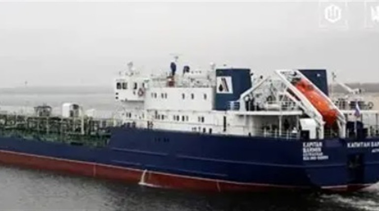 ЗСУ за ніч підпалили 8 танкерів РФ із пальним для Криму (відео)