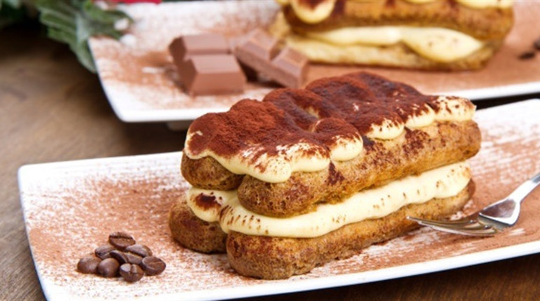 Два рецепти тірамісу: без сирих яєць і традиційний італійський