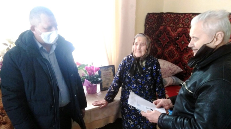 Марії Мензатюк з Мамаївців виповнилося 95 років 