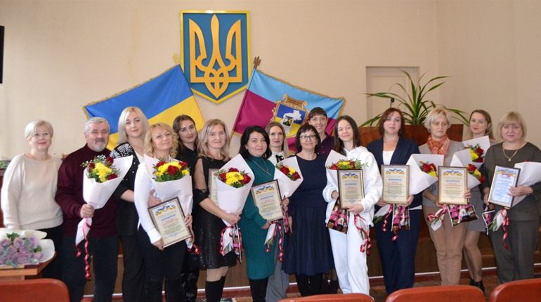 У Глухові та Есмані відзначили працівників культури, які продовжують свою справу на прикордонні