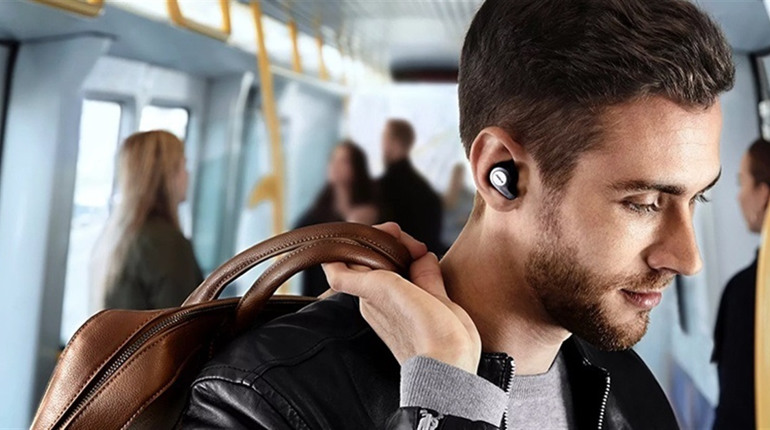 Топ-5 Bluetooth-навушників для розмов у 2025 році