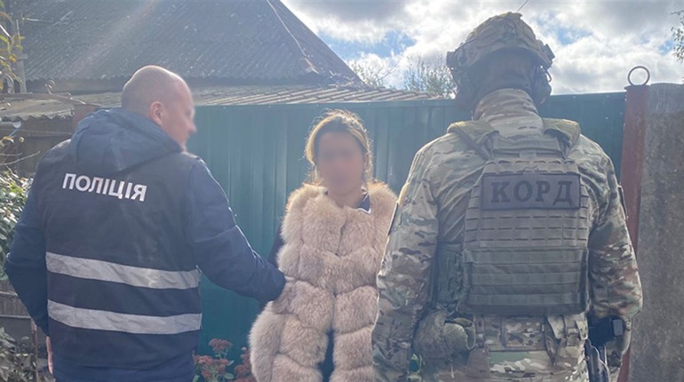 Шахрайки під приводом купівлі пуху й пірʼя викрали в пенсіонерів Сумщини і Чернігівщині півмільйона