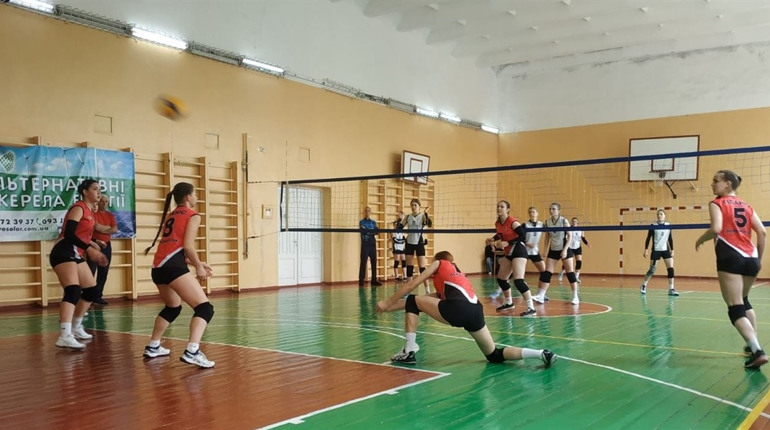 Дівочі волейбольні команди розіграли кубок «Гіпаніс-ДЮСШ» на змаганнях у Первомайську
