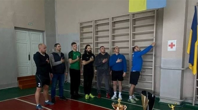 У Глухові завершився волейбольний турнір пам’яті капітана ЗСУ Євгена Ковальчука