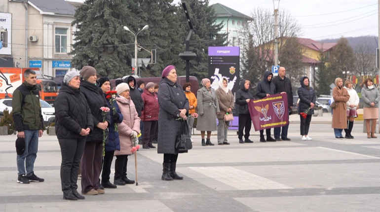 У Городку вшанували пам’ять Павла Залуцького та Олександра Кушніра