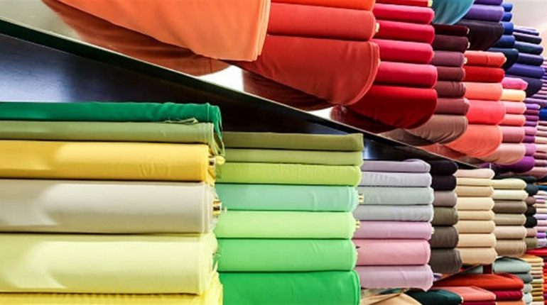 Як вартість тканини впливає на результат, а не лише на бюджет