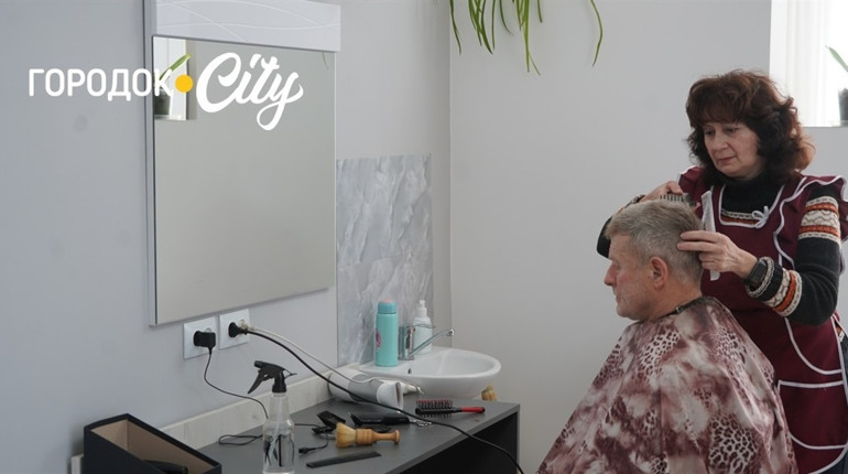 На Городоччині відкрито сьомий Пункт надання соціальних послуг. Як це змінить життя у селі Завадинці