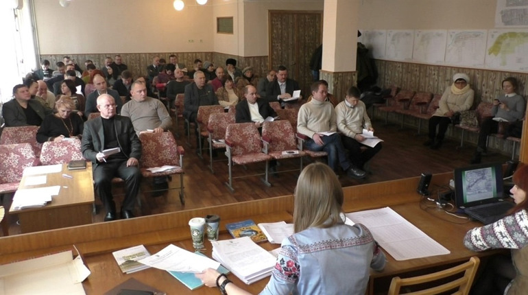Порожні декларації та бізнес в окупації: що приховаують депутати Каховської міськради