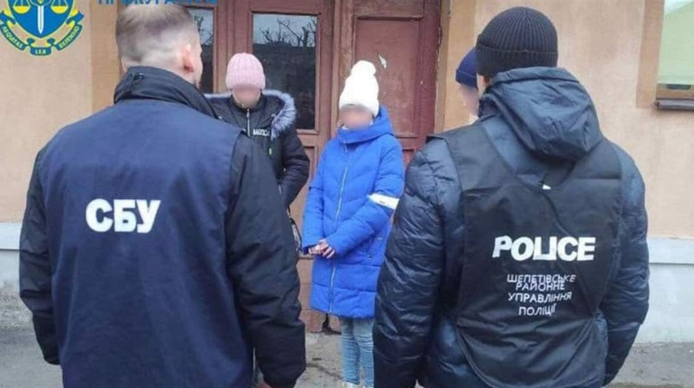 За підпал міськради на замовлення росіян жительку Шепетівки позбавили волі на три роки