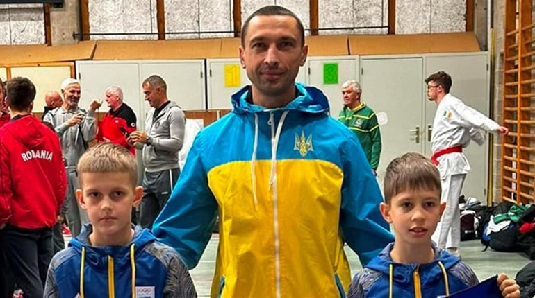 Глухівські каратисти виступають у Бельгії на Чемпіонаті Європи з вадо-кай
