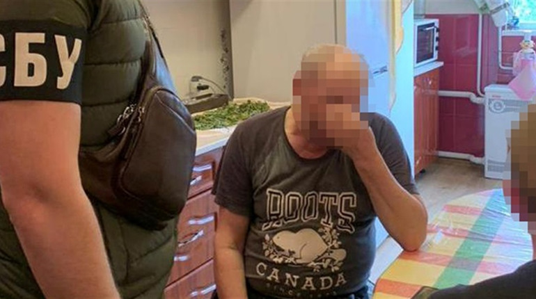 59-річний житель Звягельщини зловтішався із загибелі наших захисників — до нього завітала СБУ