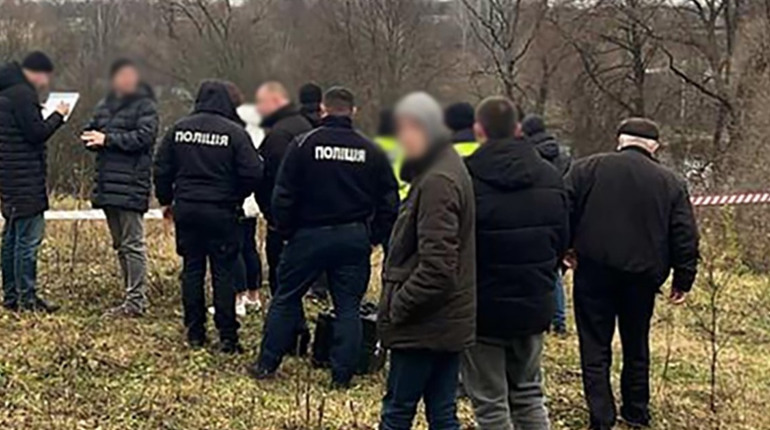 На Житомирщині чоловік вбив приятеля та закопав у себе на городі