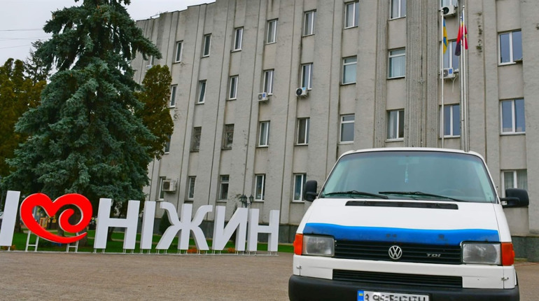 17 авто від громади Ніжина для ЗСУ заради перемоги!