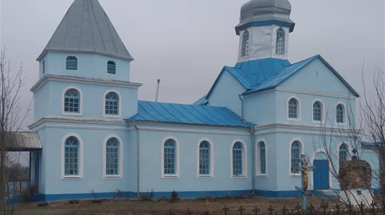 Перший пішов: релігійна громада у Киянці приєдналася до єдиної Православної Церкви України
