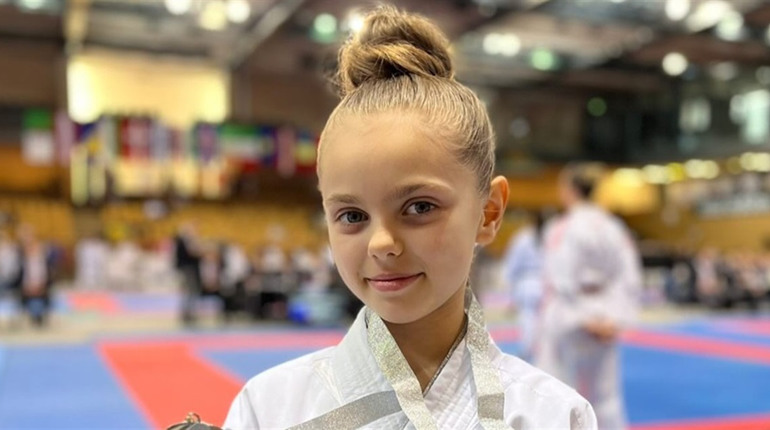 Юна каратистка з Глухова виборола друге місце на європейському турнірі серед представників 26 країн