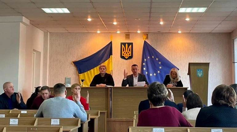 Депутати громад Вараського району підтримали рішення забезпечення обороноздатності області