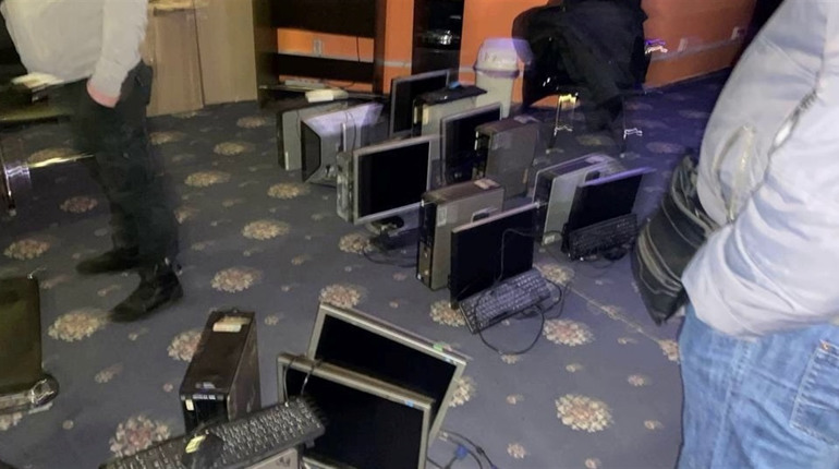 На Черкащині припинили діяльність мережі нелегальних гральних закладів