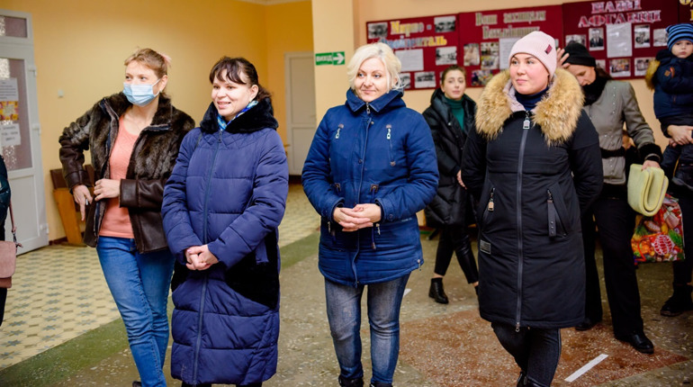 У Мирному шукали таланти: загалом відгукнулися 25 мешканців, усіх їх нагородили подарунками