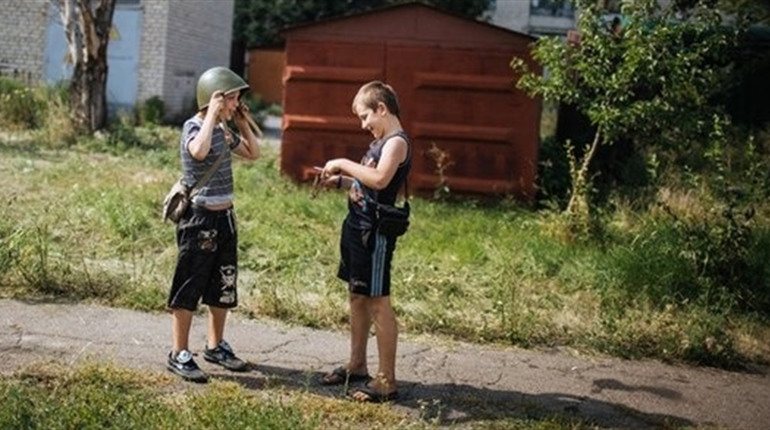 Чи варто боятися дитячої гри у "війнушку": розповідає психологиня Тетяна Ткачук