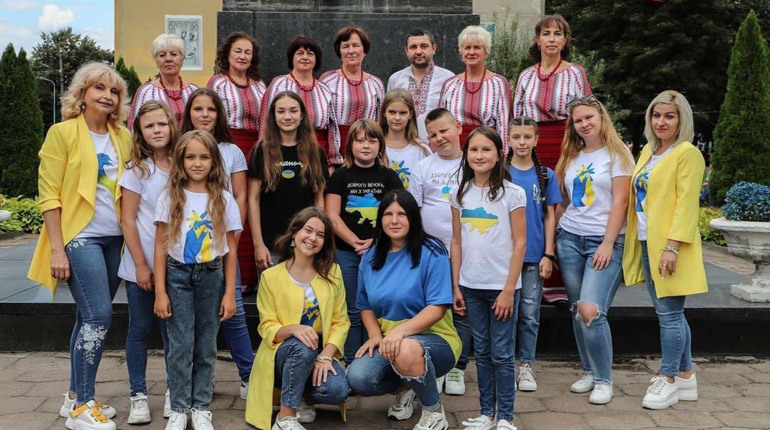 Десять тисяч гривень зібрали для військовослужбовців на благодійних концертах у Комареві та Сокалі