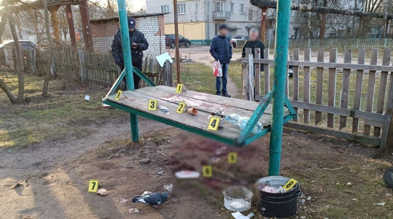У Шостці застілля переросло у драку з летальним наслідком