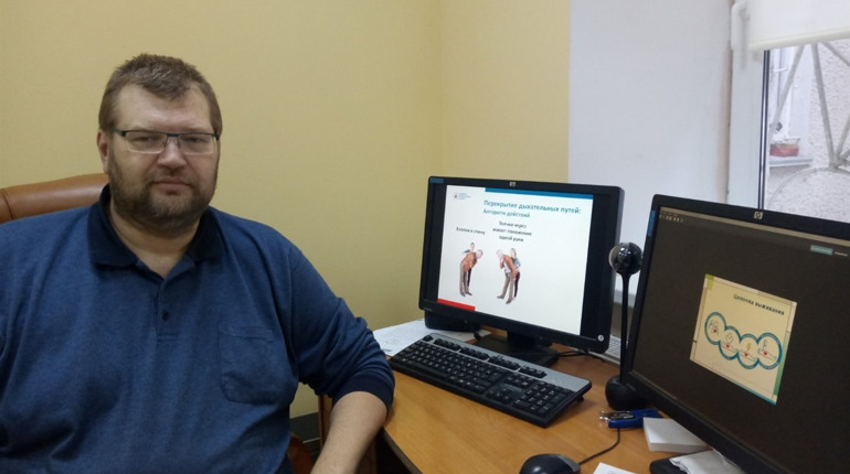 Перша допомога в критичній ситуації: що треба робити, а чого ні. Розповідає лікар Андрій Аносов