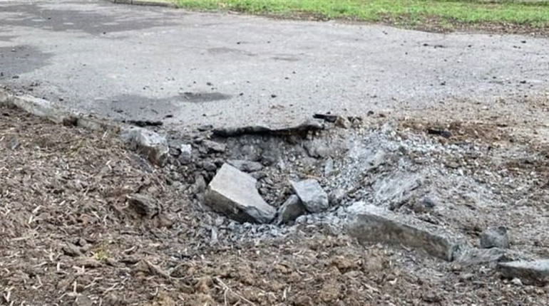 На Херсонщині армія рф атакувала соціальну інфраструктуру, житлові будинки, гараж та автівку