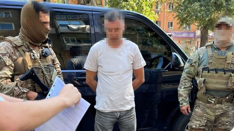 Затримали зрадника-одесита, завербованого росією з 2014: він працював у благодійній організації
