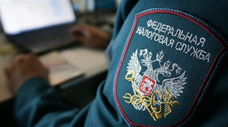 Херсонцю, який влаштувався до окупаційної податкової, повідомили про підозру