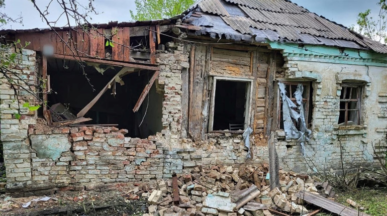 В ніч з 25 на 26 травня обстрілами росіяни вбили жінку у Красногорівці