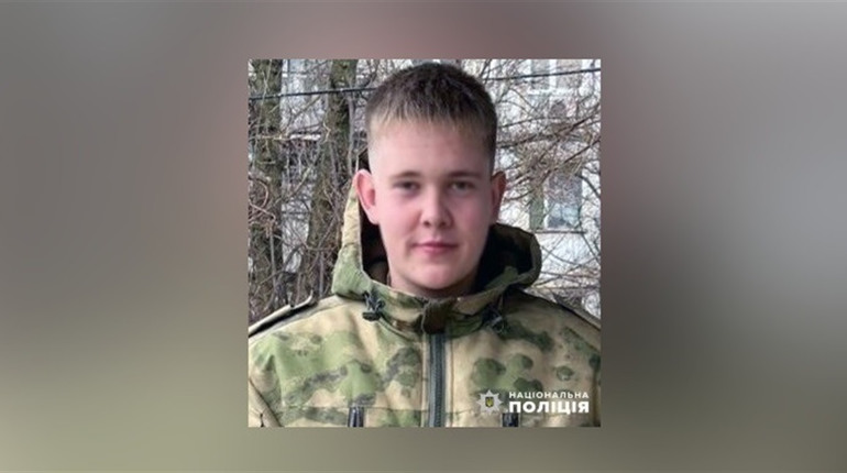 Повідомили про підозру військовому рф, який був конвоїром у катівні під час окупації Херсона