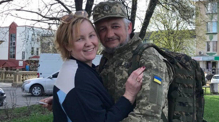 Олена Каспіркевич: “Перш ніж дозволити собі жити, потрібно дозволити не справитися”
