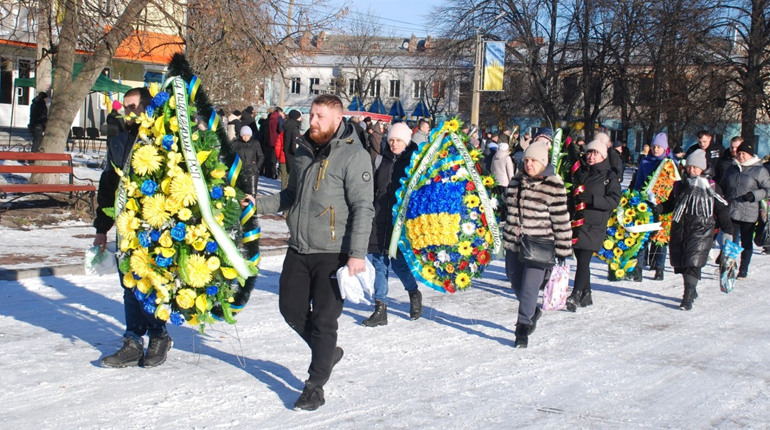 З 2018 року боронив Україну шосткинець, якого сьогодні місто провело в останню путь