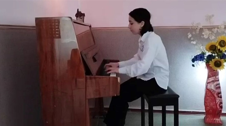 Піаністка з Шостки виборола І місце на Міжнародному конкурсі інструментальної музики