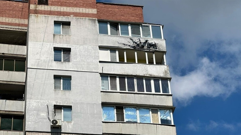 На Херсонщині окупанти атакували житлові квартали, критичну та соціальну інфраструктуру