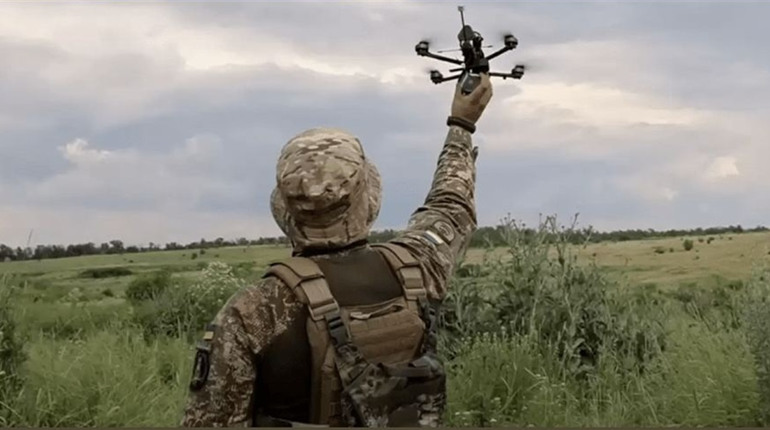 Міноборони спільно з Victory Drones запускає проєкт із рекрутингу операторів безпілотників