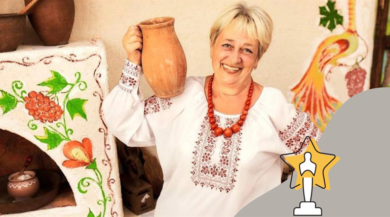 Тонна борошна, пів тонни олії, тачками продукти. Домашня "польова" кухня Любов Какуші з Біляївки