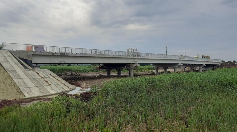 Відкрили новий автомобільний міст через річку Західний Буг на трасі Львів – Луцьк біля села Гайок