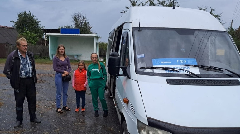 Між селами Іващенкове та Кривенкове і Глуховом запустили безоплатний автобус. Який графік