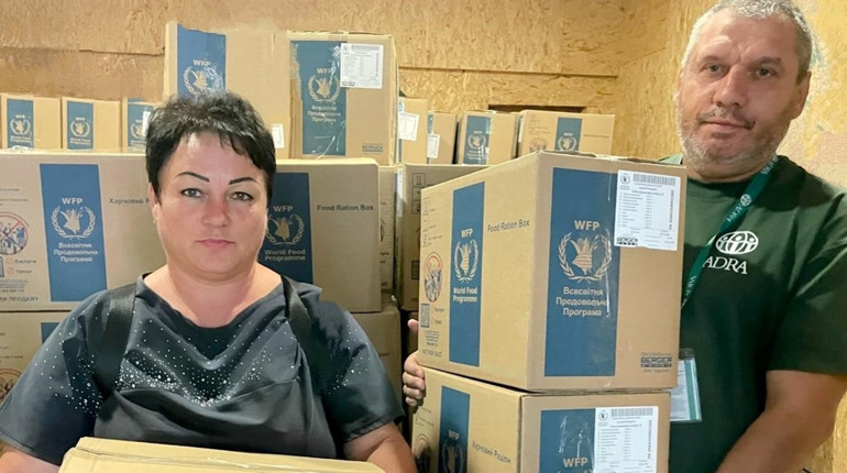 Продуктова допомога від АДРА для жителів Великобурлуччини