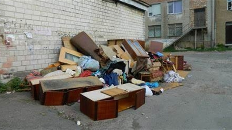 У Дрогобичі облаштовують пункт приймання великогабаритних відходів та будівельного сміття