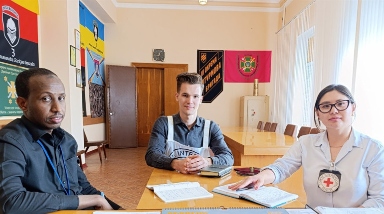 Робоча зустріч у Шевченківській громаді: Червоний Хрест пропонує допомогу постаждалим